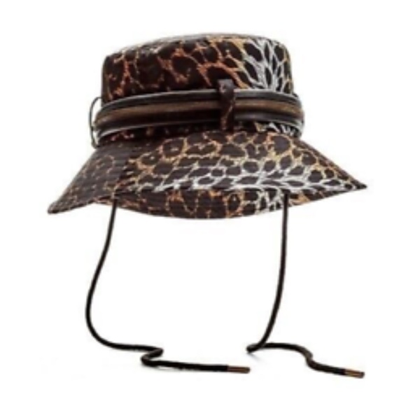 Jeremy Scott Waterproof Leopard Print Bucket Hat Rain Hat - Picture 1 of 6